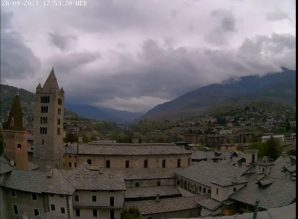 Webcam en direct de Aoste, Vallée d'Aoste, Italie