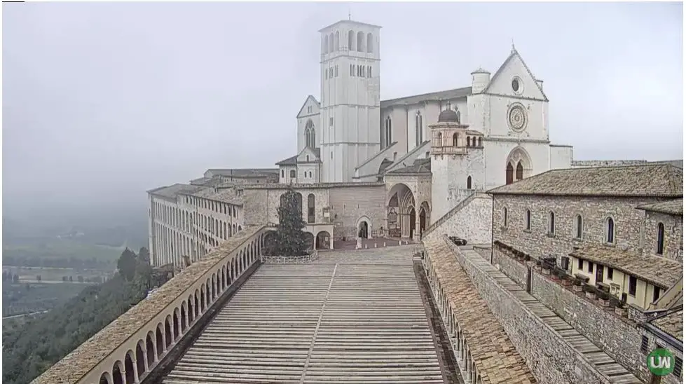 Webcam en direct de Assise - basilica, Ombrie, Italie