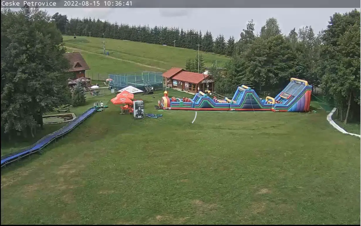 Webcam en direct de Ceske Petrovice, Pardubice, République Tchèque