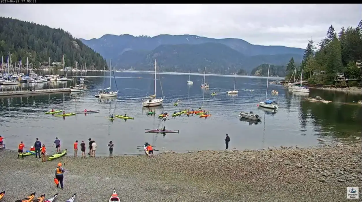 Webcam en direct de Deep Cove, Colombie Britannique, Canada