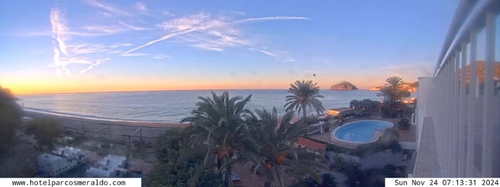 Webcam en direct de Lido di Maronti, Îles Phlégréennes, Italie
