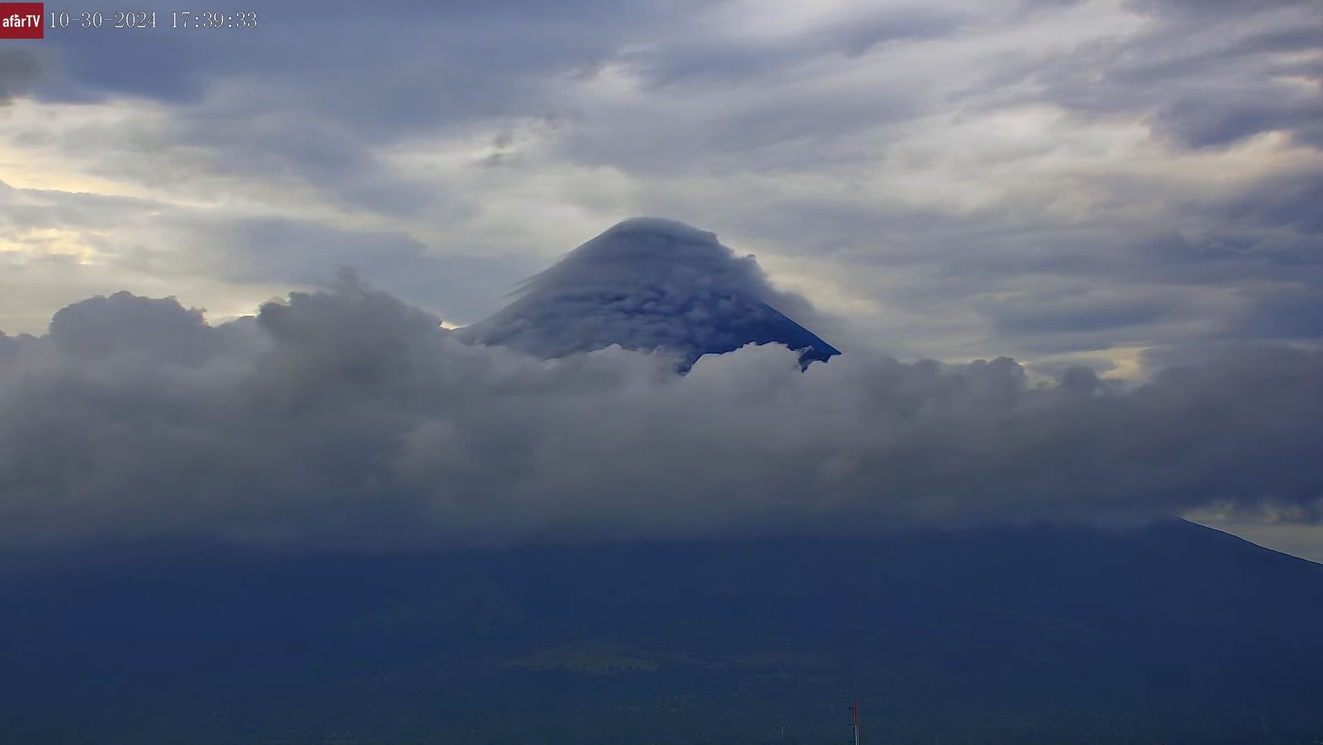 Webcam en direct de Mayon Volcano - Albay, Mayon Volcano National Park, Philippines