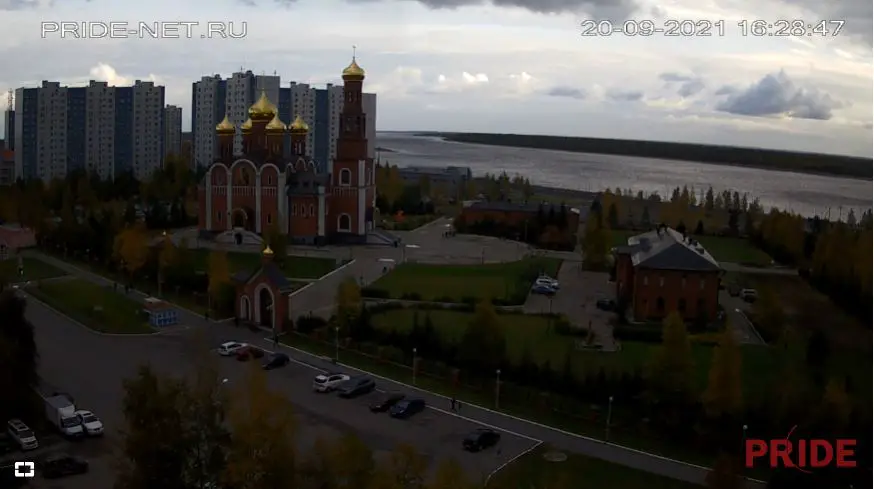 Webcam en direct de Nizhnevartovsk, Oblast de Khantys-Mansis, Russie