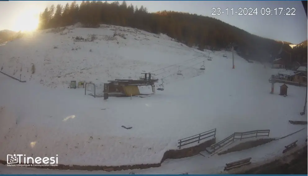 Webcam en direct de Roubion, Provence-Alpes-Côte d'Azur, France