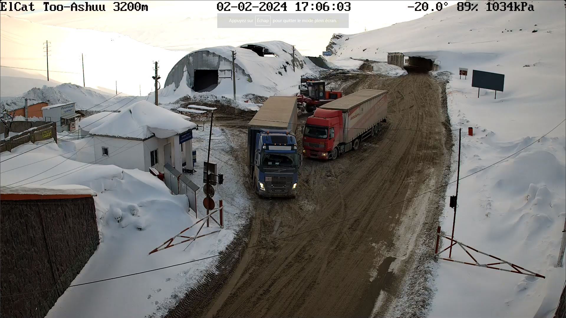 Webcam en direct de Too Ashuu, Kirghizistan