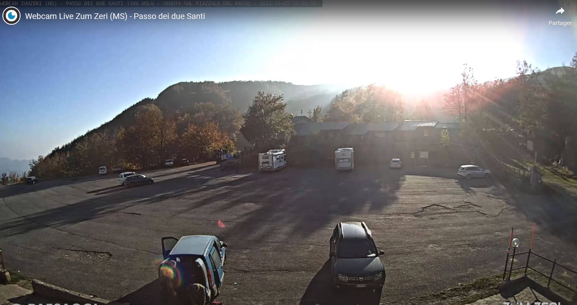 Webcam en direct de Zeri, Peruggia, Italie